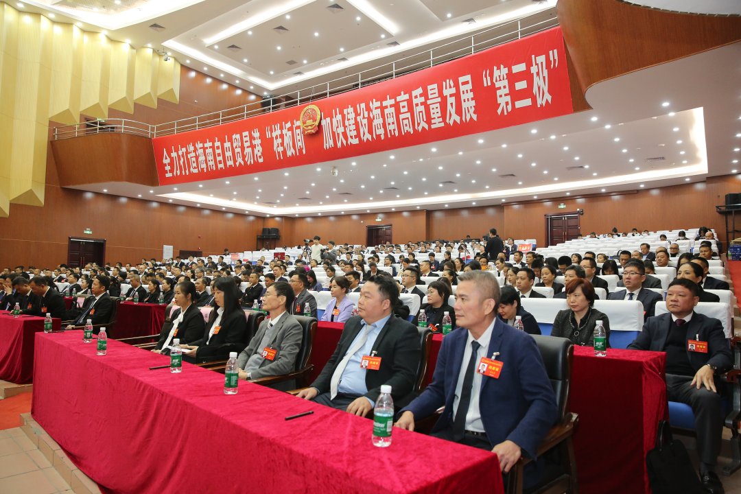 人大常委会委员 相关阅读