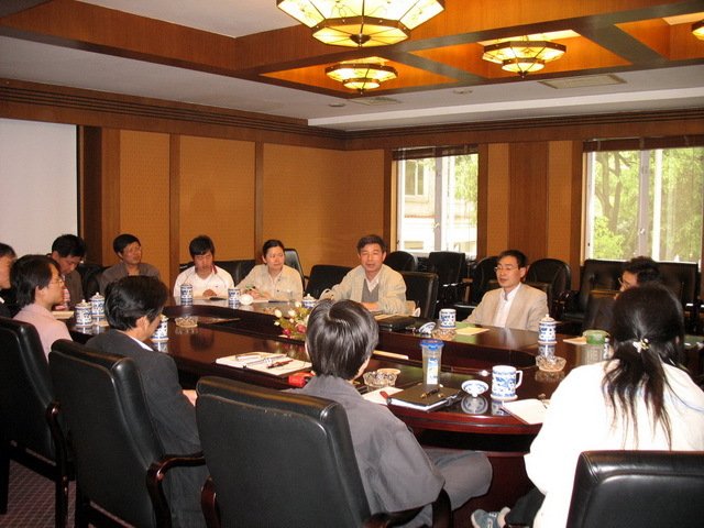 上海延安药业召开支部党员全体会议